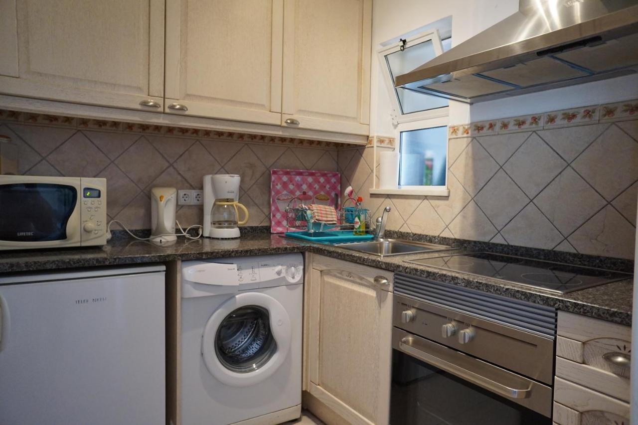 Carvoeiro Sol Seafront Apartment Екстериор снимка